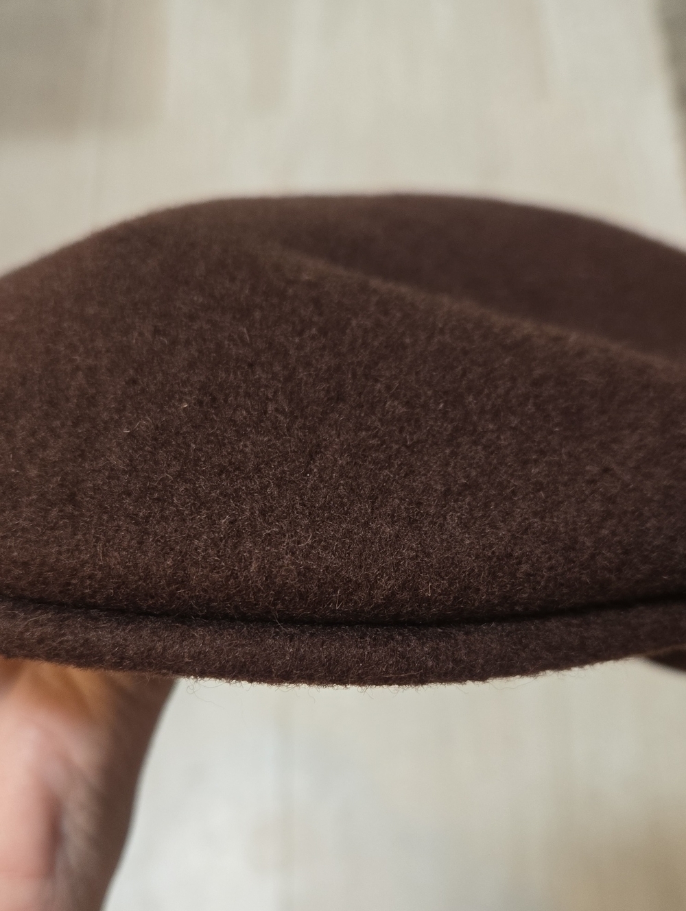 Kangol "The Wool 504" 100% Pure New Wool Brown Cap - Picture 4 of 7